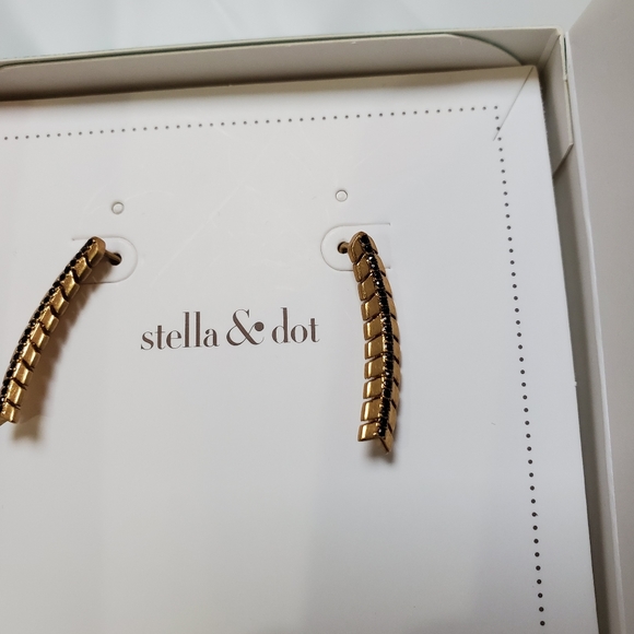 NIB Stella & Dot ear climbers - Picture 3 of 5